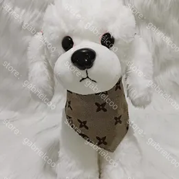 Designer adjustable pet dog saliva towel pet scarf brown gray classic logo dog triangle dining scarf eating scarf cat bib