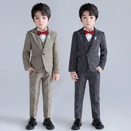 Маленький костюм мальчика Черный характер Хаки (костюм + жилет + рубашка + брюки + галстук + брошь)