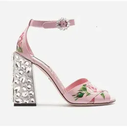 2019 Bezpłatna wysyłka damski Patent Diamond Chunky High Heel Peep-toes Burekle Pas Paisley Printed Rose Flower San D48