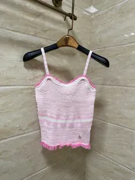 2024 New Summer Fashion Pink Stripes Seersucker Trekbtraps Tops Tops Womenless Slimp Fit Top Top Sexy مع زر