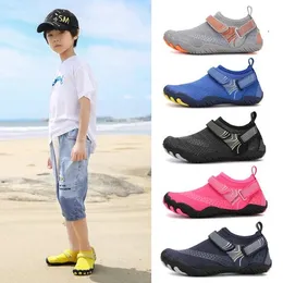 Boy Elastic Quick Dry Drahablese Appream Wading Shoes Surfing Water Sports Shoes non slip Childrens Beach Barefoot Girl Aqua Shoes 240513