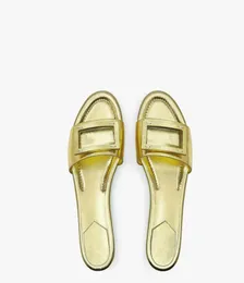 2022 Kvinnor Luxur Designer Gold Silver Sandals Slippers Läder Summer Flat Slipper Fashion Beach Woman Letters 3542 med Box5633604