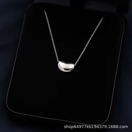 Tiffanyitys Tiffanies Pendants HighバージョンTijia 925 Sterling Silver Acacia Bean Necklace CollarBone Chain Simple Temperament Cold and Versatile Instagram