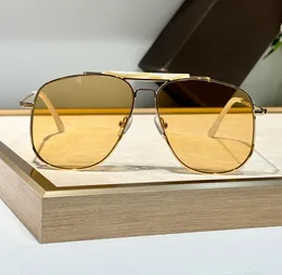 الطيار المعدني الكبير المعدني العدسات الذهب الذهب الصفراء 557 الرجال مصمم نظارة شمسية ظلال Sonnenbrille Sunnies Gafas de Sol UV400 مع مربع