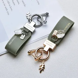 Kreatywna francuska metalowa skórzana torba na klucz Delicate skorupa wisiorek kluczyka Urocza lina Prezenty Prezenty 240511
