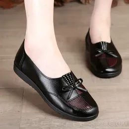 2024 Cheap Shoes Women Leather Flats Female Flats Spring Shoes Classic Women's Loafers Casual Leather Shoes