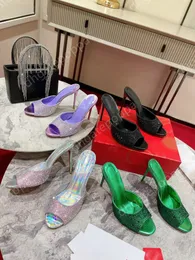 Kadın tasarımcı tarzı sandaletler yaz kare baş rhinestone kristal ayakkabıları seksi bayanlar yüksek kaliteli elbise ayakkabıları yarım terlik 34-42