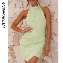 Vestidos casuais Halter verde Halter elegante mini vestido mulheres sem costas Slim Fit Bodycon Mleeveless Sexy listrado de festa de festa curta