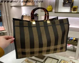 Designer Tote Bag marchiato Mini Luxurys Borse Borse Fend 2021 Fashion Classic Vertical Stripe FF Lettera Agate Pattern HA3908300