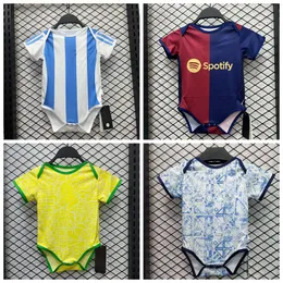 24 25 Real Madrids Baby Kit Soccer Jersey 2024 2025 Crianças Terno de 6 a 18 meses meninos Crianças se destacam em casa