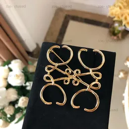 Letra simples letra pin broche de luxo jóias jóias femininas broche de ouro masculino de marca clássica de lenço de cachecol de broche decoração de vestido de festa