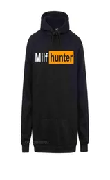 Dominante Man Sweatshirts Milf Hunter Grappige Volwassen Humor Joke Voor Mannen Die Liefde Milfs Trui Hoodie Hoodies Kleding Camis4980123
