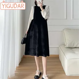 Maternity Clothes Wear 2023 Autumn/Winter New Fashion High Grade Lace Sleeve Panel Gold Veet Mid length Pregnant Women's Dress L2405