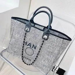 10a designer deauville tote strandsäckar lyx duk handväska handväska shop reser axel cc väska kvinnor pärlkedja väska hink mode mens crossbody clutch duffle påse