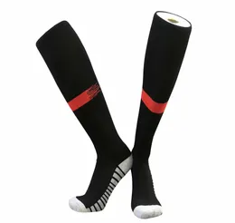 Top -Quality -Männer lange Sportsocken atmungsaktiven Outdoor -Fußballsocken Männlich männlicher dicker Mann Fußball Socken Beruf Sportsocken Soccer4835127