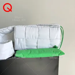 Projektantka w talii luksusowa nylon c 1: 1 wysokiej jakości fanny pakiet nylonowa torba crossbody 30 cm z pudełkiem WB25