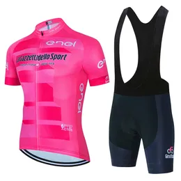 Tour de Itália Dicitalia Pink Cycling Jersey Set Rousable Roupas MTB Roupas Bicicleta Bibs Bike Race Sportswear 240522