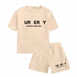 T-shirt per bambini di moda estiva per bambini cortometraggi set di abbigliamento ragazzi ragazze maniche corta bambino 2 peps designer maglieri camicie di lusso abiti per bambini abiti per bambini cxd2405221-6