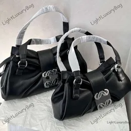 Fashion Black V Soft Sheepskin Material Unique Features Buckle Black Silver Color Matching Cool Girl Essential Handbag Shoulder Bag 240522