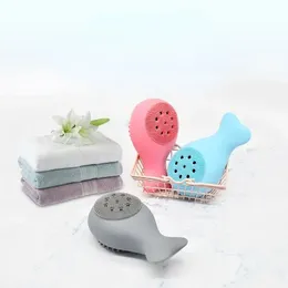 The New Whale Bath Wash Brush Two In One Food Silicone Oversized Convenient Outdoor Travel