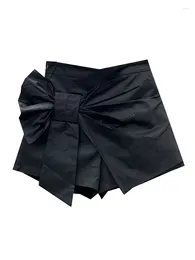 Shorts Bows Bows Patchwork Denim per donne 2024 Summer Chic Short Jeans High Waist Dissimmetria a colore Solido Culgottes XX373