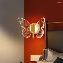 Vägglampa led fjäril vardagsrum bakgrund ljus strömbrytare