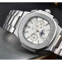 Patekphilippe Uhr Mode Luxus Top -Qualität Männer Frauen 5740 Uhren coole Männer Watch Mode Armbanduhren Sport Edelstahl Quarzkalender Geschenke 989