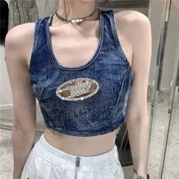 Rhinestone Hollow Letter Denim giubbotto da donna Designer di carro armato da donna Top Cool Girl Street Style Style Shirts Vesti hiphop