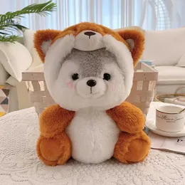 Pluszowe lalki Nowe kreatywne i urocze husky pies wypełnione zabawki Kawaii mały pies przekształcony w świni Koala Dinosaur Fox Cartoon Soft Animal Doll H240521 BPDR