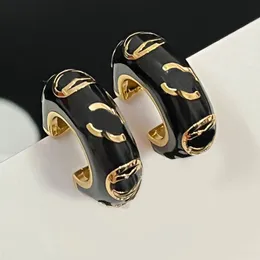 Modemarke Brief Designer -Hengst Ohrringe Hochwertige 18K Gold plattierte Ohrringe Ohrringe Juwely Frauen Modezubehör Geschenke Schmuck Juwelen
