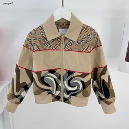 최고의 디자이너 어린이 라펠 재킷 멀티 컬러 스트라이프 크로스 디자인 베이비 옷 크기 100-160 cm 고품질 어린이 긴 슬리브 지퍼 코트 Aug09