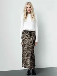 Houzhou feminino leopard skirt longa Summer Fashion Fashion Vintage Animal Print Slim Zipper Midi Salia reta Y2K High Street 240510