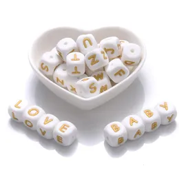 200pcs 12mm English Silicon Letter Perlen Babyzähnezubehör für personalisierten Namen Schnuller Zähne -Clip -Spielzeug 240514