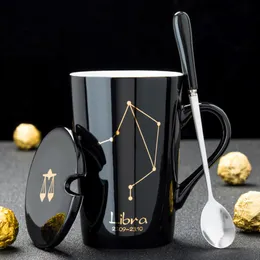 12 Sternbecher Keramik Kaffeemilchbecher mit Löffel Deckel Schwarz und Gold Porzellan Zodiac Ceramic Cup 420 ml Hauswassergetränkswaren 257Q