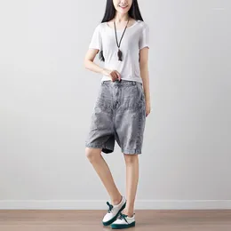 Dżinsy damskie Summer Casual 2024 Szorty dla kobiet Vintage Rubled Grey Knee Długość Dżins