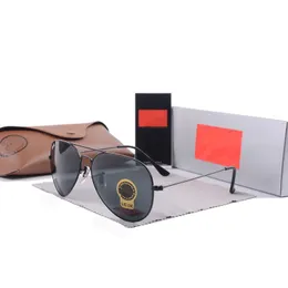 Domande da uomo Fashion Designer Driving Occhiali da sole Metallo 62 mm Porized Uv400 Glass Lens Pilot Vetri di alta qualità con Box 3026