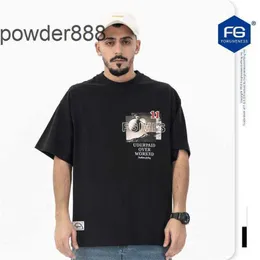 FGSS-Herren tragen Kanyess2024 Frühlings-/Sommer Neue Modemarke Casom Vielseitige, kosmische Raumdruck runden Hals kurzärmeliges T-Shirt-Paar.