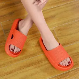 Sandálias esportivas edredons pomotes transparentes Absorção Ortopédico Flip Flip não sapatos casuais de couro para homens Lady T 104