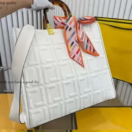 Fendidesigner Bag Sunshine Luxury Bag Gradient Designer Bag Snakeskin Fendibags Handbag Stitching Torlarge Tote Bag Roma Letter Fashion Women Bags Fen 881