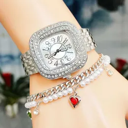 Hot selling square full diamond womens watches fashionable and luxurious love bracelet set