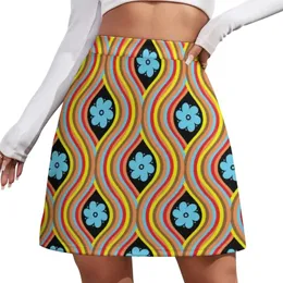 Salia A-line Retro Retro Hippie A-line Bohemian Flor Power Street Saias casuais da feminina Mini-saia Prind Print Roupos Presente de Skort 240510