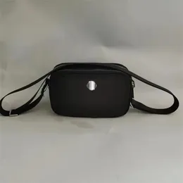 LUL VERSATILE CROSSBODY Bag liten fyrkantig väska Yoga Belt Bag Sports axelband Multifunktionsväska Mobiltelefon Wallet