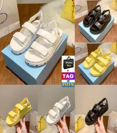 Sandálias de couro Nappa Quilted Slides Slides Women Shoes Classic Slide Summer Sãobro de sandália de praia ao ar livre Blipador preto amarelo Whit9832565