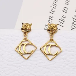 Luxury Brand Designers Letters Stud Clip Chain Tiger Head 18K Gold Plated Geometric Women Girls Retro Style Earring Wedding Party Jewerlry
