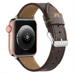 فرقة Apple Watch الفاخرة لـ Applewatch Designer Watches Bands Iwatch L Flower Women Men Leather Bandband Strap