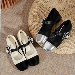 Casual Shoes On Heels Clogs Platform Round Toe Grunt Mouth 2024 Fashion Women's Female Footwear Sneaker Creepers Comfortab