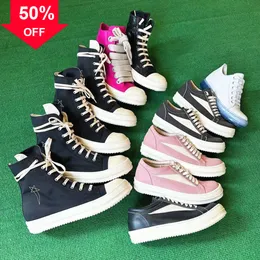 Botas de grife Botas pretas de luxo para mulheres de alta qualidade mini lona de neve alta bota de bota respirável Sapatos leves moda moda genuína outono inverno booties australia