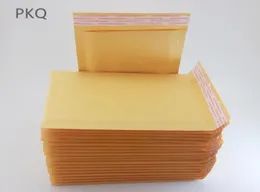 100pcs kleine große 11151321cm gelbe Kraft Bubble Mailer gepolsterte Umschläge Bag Self Seal Business School Office4247818