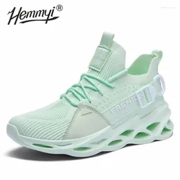 Fitness Shoes Women Sneakers Summer Mesh Breathable Light Street Fashion Casal Casual Unissex Big Size 36-46 Tenis Feminino