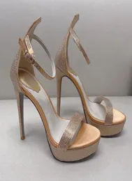Sandálias de plataforma de ouro Rene Caovilla Designer Rhinestone Sapatos de vestido feminino fita plana Mulheres sapato de 14 cm de altura broca de água SNA8846803